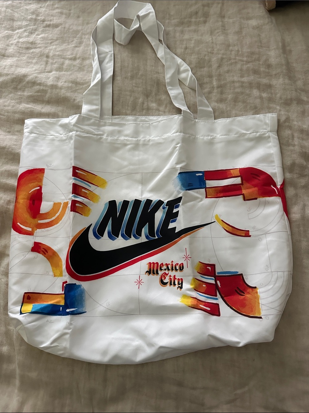 Nike *special edition* tote
